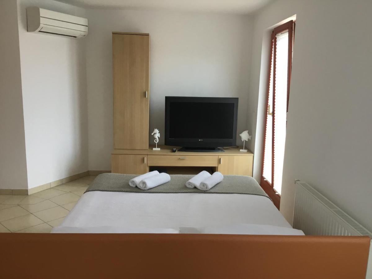 Apartment Sotlar Izola Exteriör bild